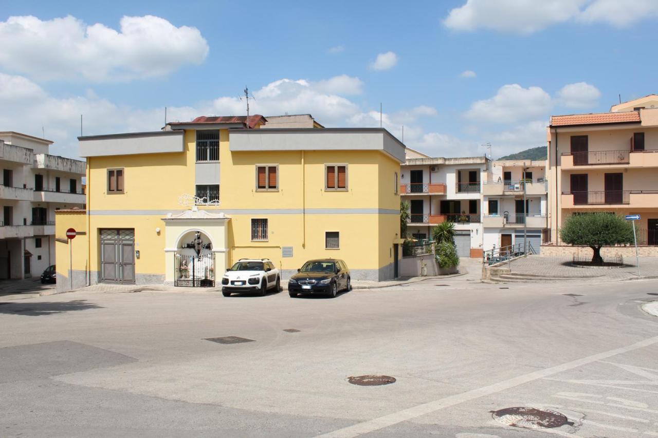 B&B Salerno Сарно Экстерьер фото
